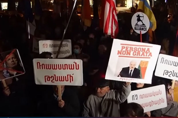 Rusiyalı ekspertlər: “Ermənistan KTMT üçün problemlər yaradır - VİDEO